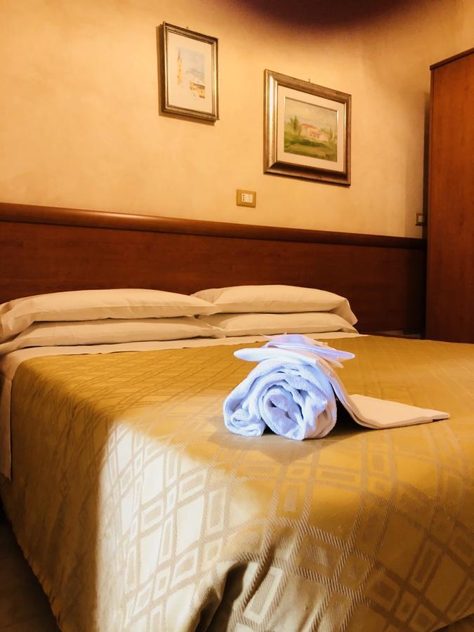 Hotel Casarola - Trigoria Castel di Decima Eksteriør bilde