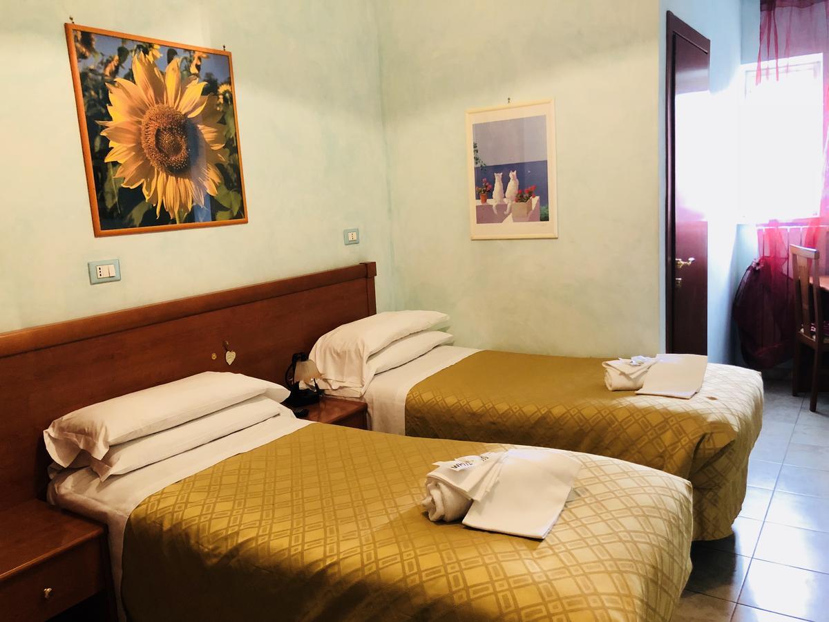 Hotel Casarola - Trigoria Castel di Decima Eksteriør bilde